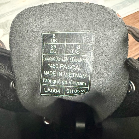Dr. Martens Black Floral 1460 Pascal Floral Mashup Combat Boots Size 8 - Picture 6 of 7